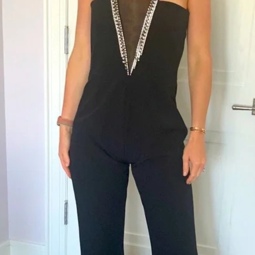 Sleek Black Jumpsuit with Streamlined Silhouette
